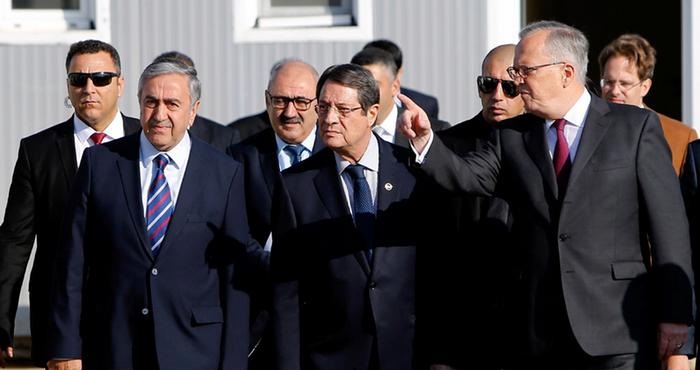 In a first, Greek, Turkish Cypriot leaders give holiday message of peace